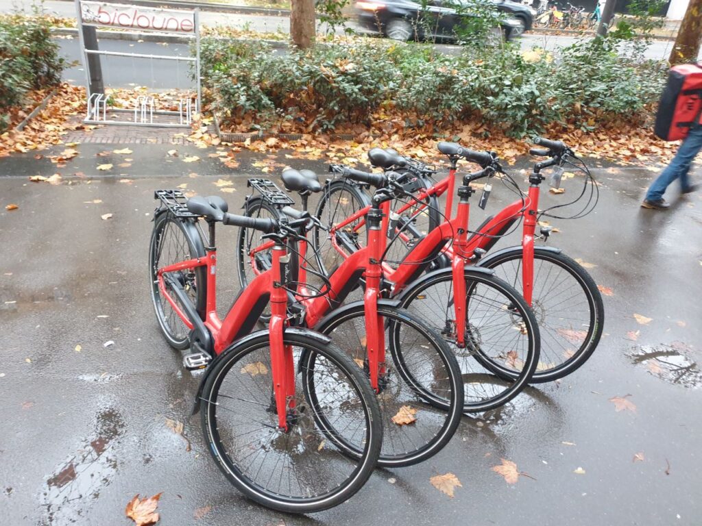 Qutre VAE Velo-de-ville